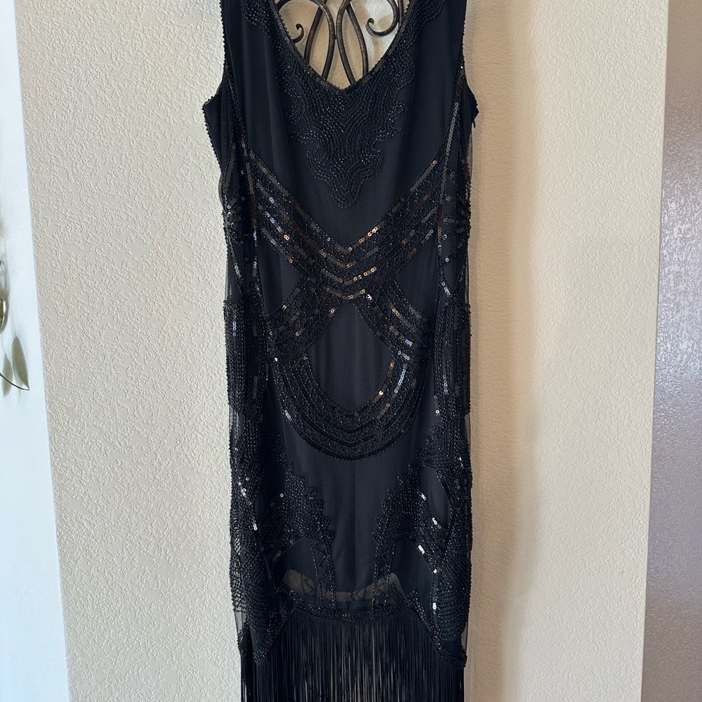 Black Sequin Embellished Sheath Midi Dress